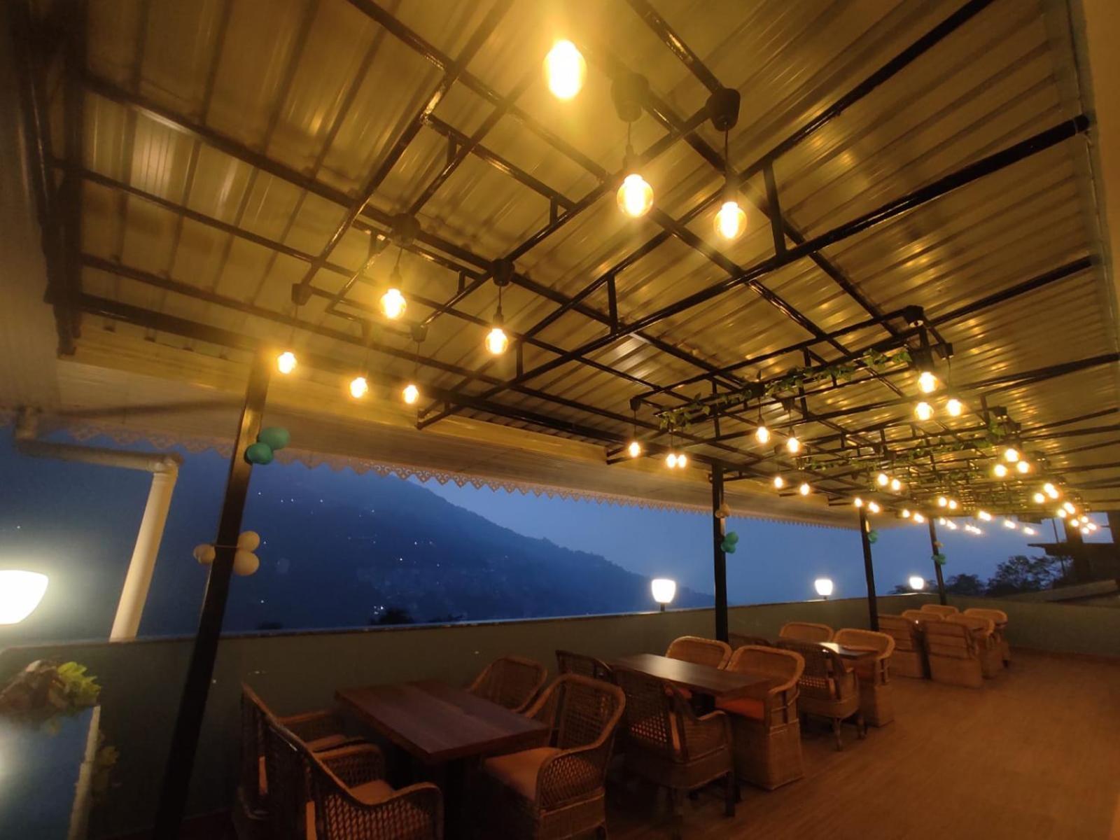 Maplewood Hotel & Spa Gangtok Eksteriør bilde