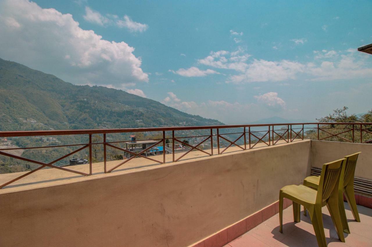 Maplewood Hotel & Spa Gangtok Eksteriør bilde