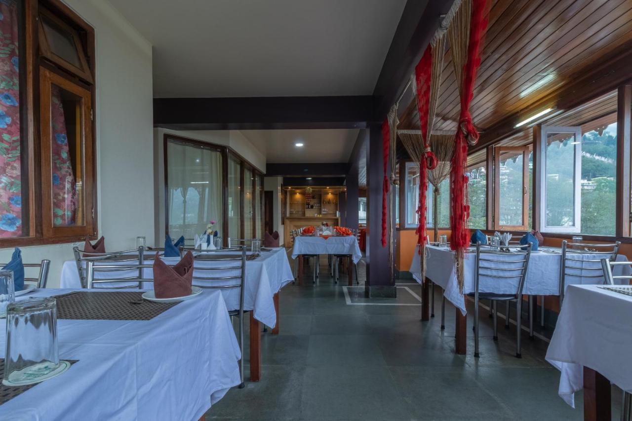 Maplewood Hotel & Spa Gangtok Eksteriør bilde